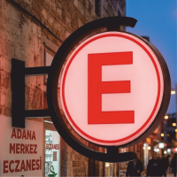 Eczane E Fener Tabela 60x60CM Sabit Ayaklı